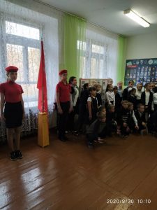 В школе знамя Победы